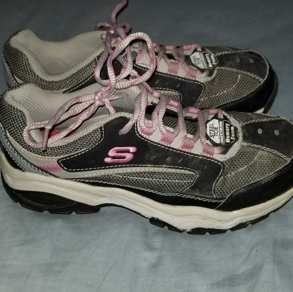 steel toe skechers women's
